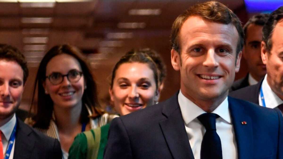 Immagine di Macron ha un piano per mangiarsi vivi i socialisti (partendo dai sindaci)