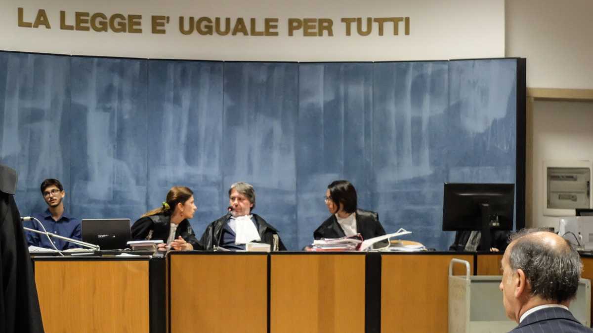 Immagine di Contro gli abusi sugli abusi