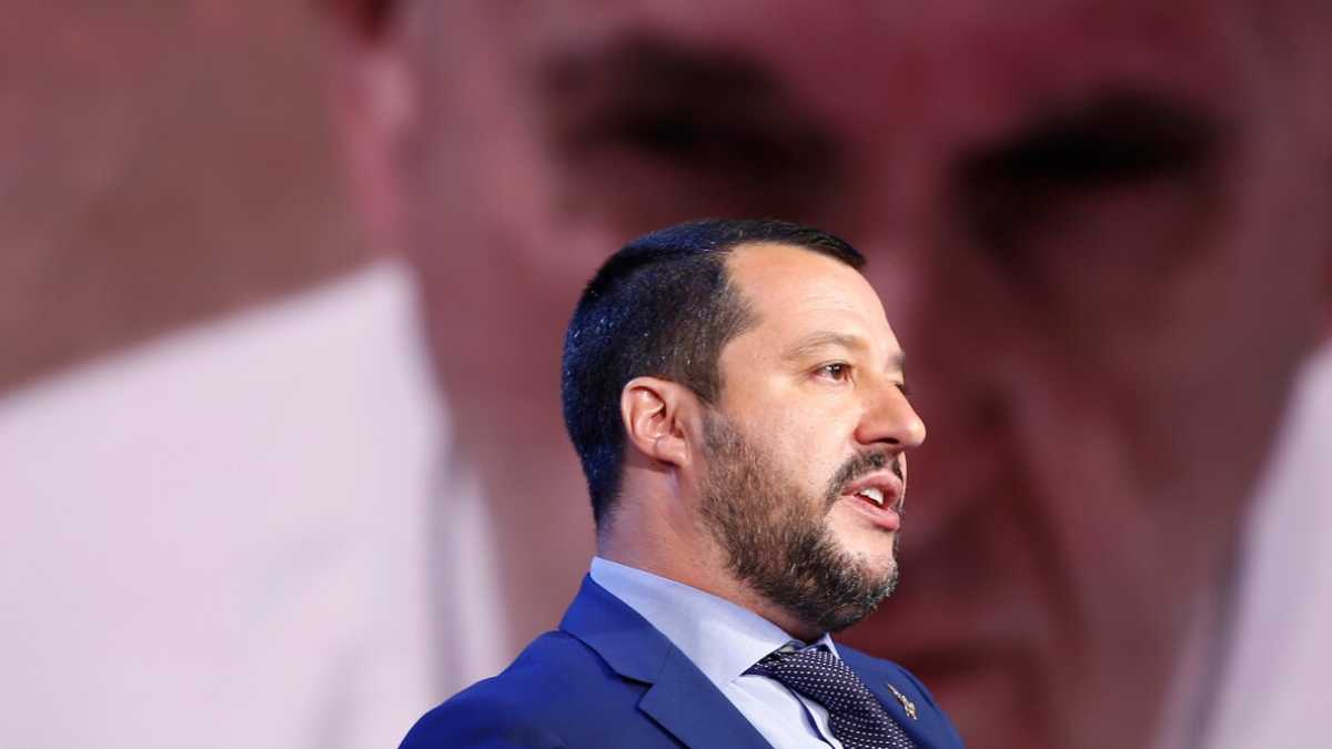 Immagine di Tra Papa e Salvini. Davvero esiste questo bivio?