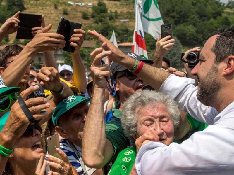 Il catastrofismo degli italiani è una manna per Salvini