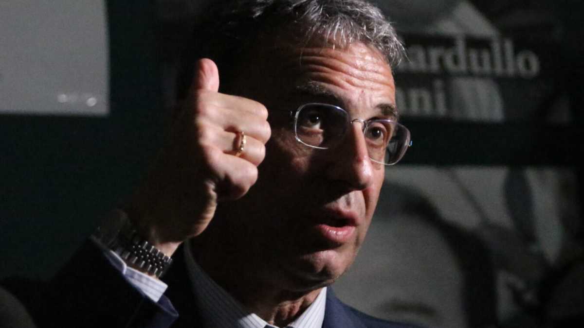Immagine di Il ministro che balla coi lupi
