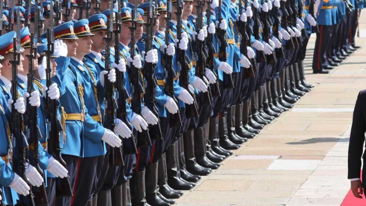 Immagine di Allargarsi, con ambizione