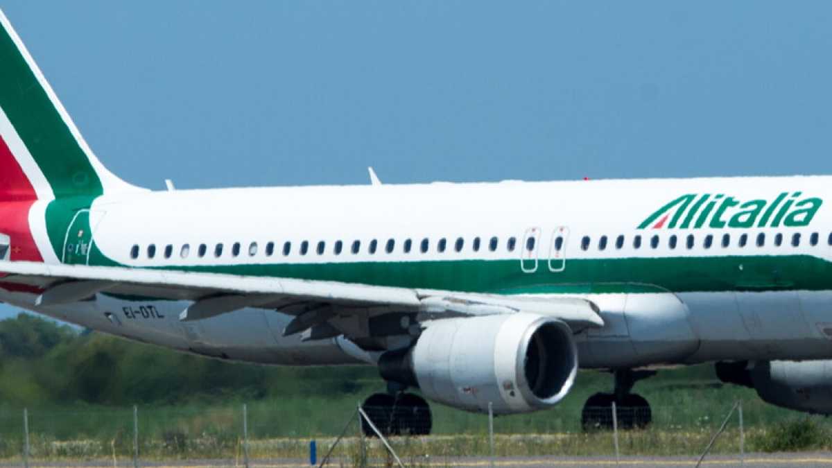 Immagine di Miti dei cieli. Alitalia compagnia di bandiera