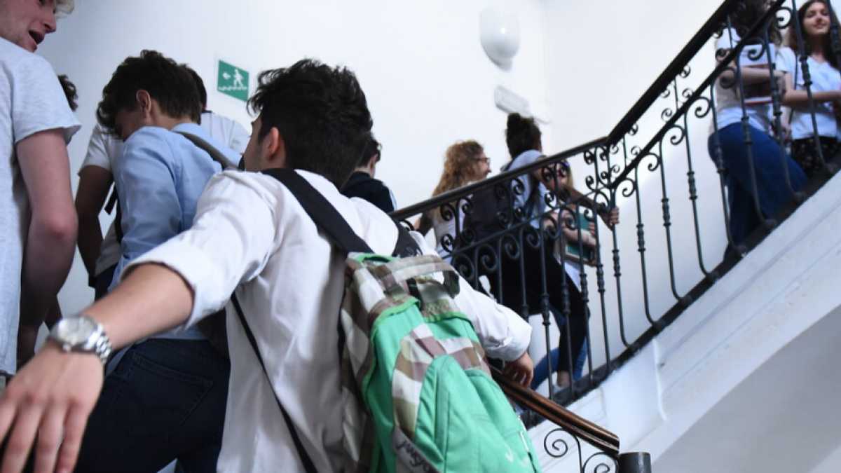 Immagine di Quota 100, una scuola precaria