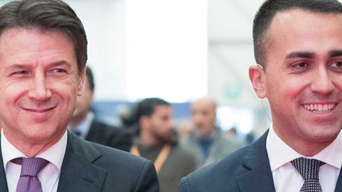 Immagine di Grazie a Conte i grillini scoprono che per contare qualcosa basta chiedere a Di Maio di farsi da parte