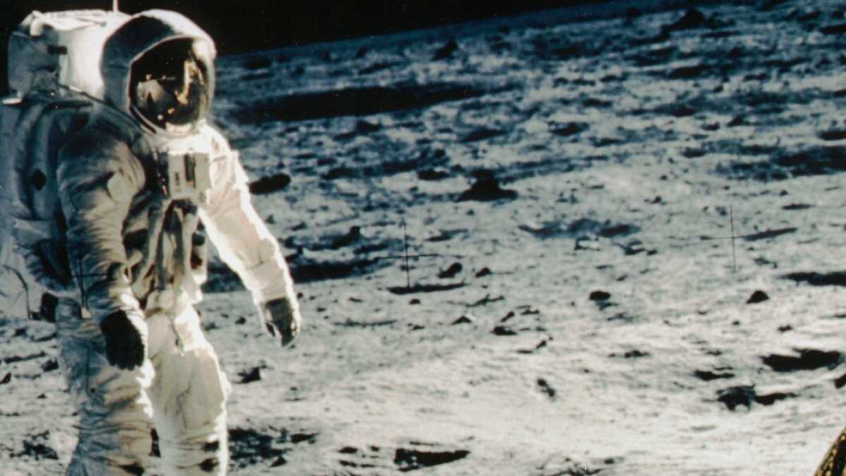 Immagine di Dalla Luna fino a Marte. C’è libertà nelle vie dell’universo