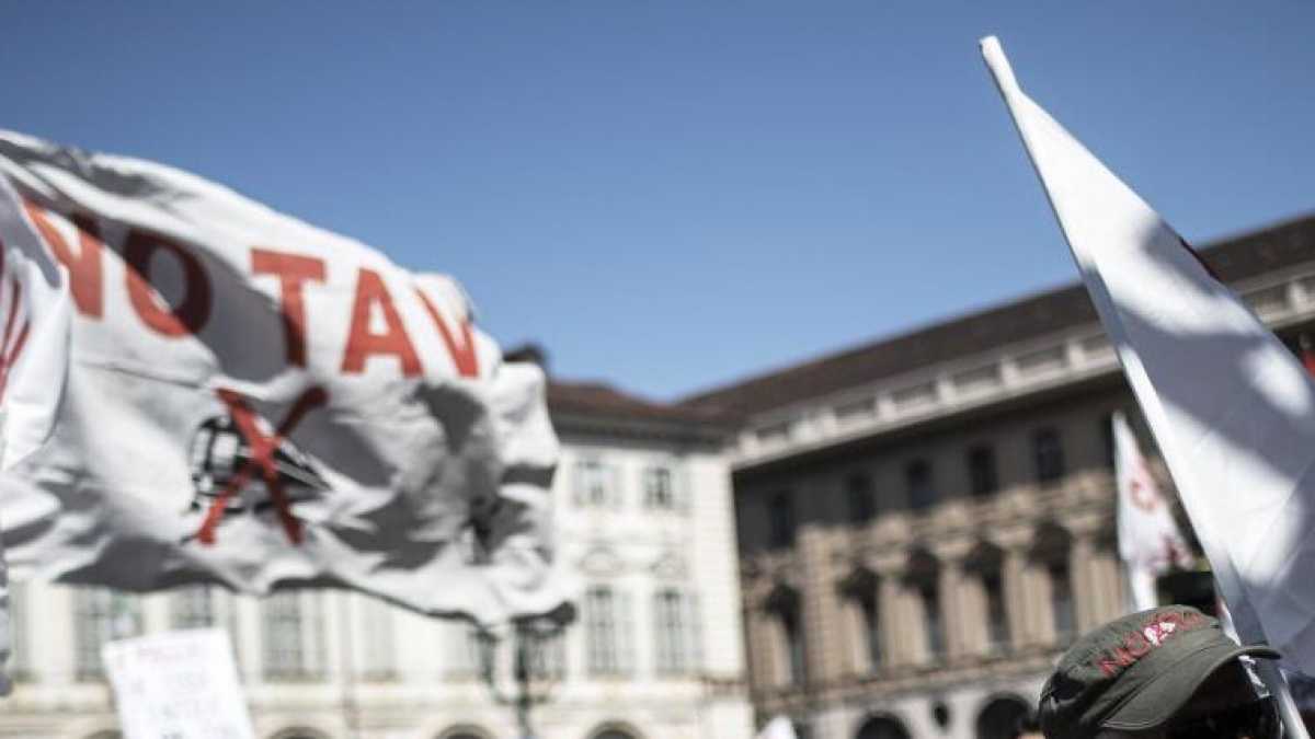 Immagine di La deriva dei No