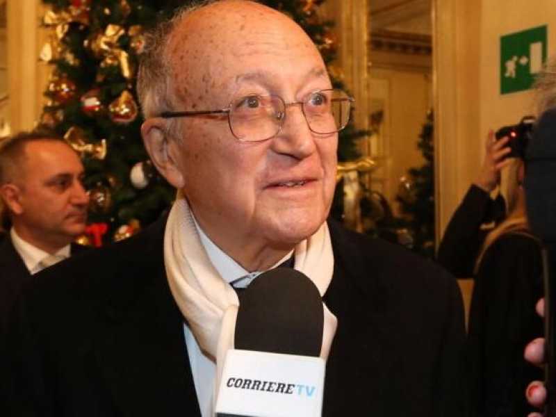 Borrelli e le democrazie parlamentari che diventano teocrazie giudiziarie
