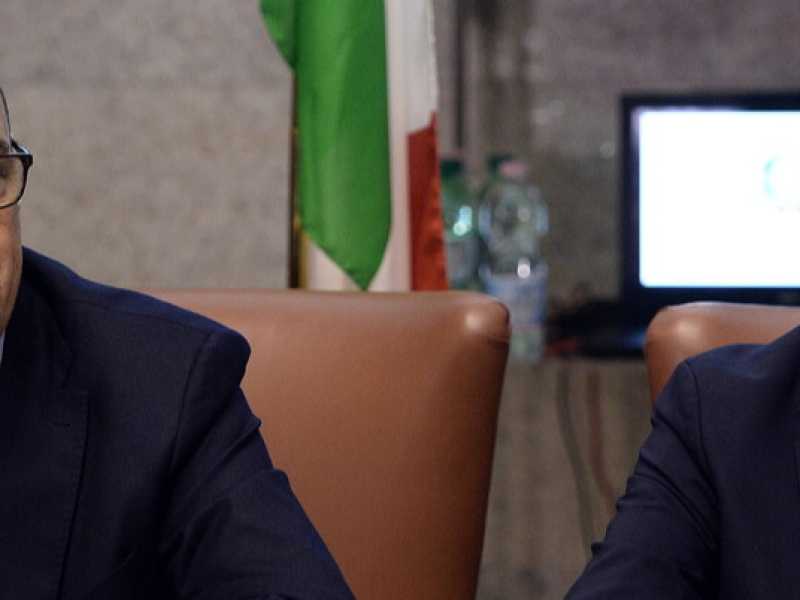 Nicola Zingaretti e Luigi Di Maio (foto LaPresse)