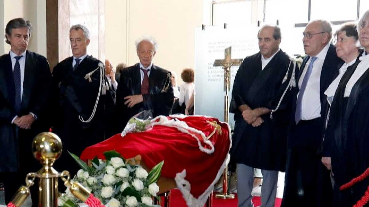 Immagine di La scuola di Milano guidata da Borrelli ha prodotto il degrado della politica