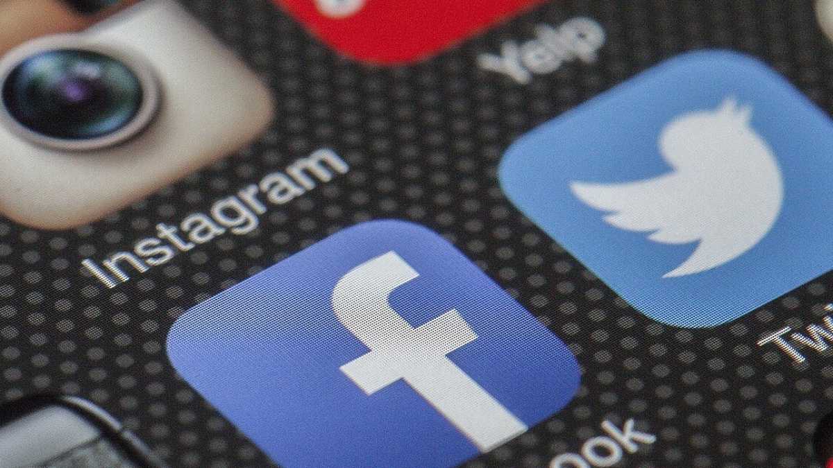 Immagine di È cominciato l’incontro di pugilato tra Washington e Big Tech