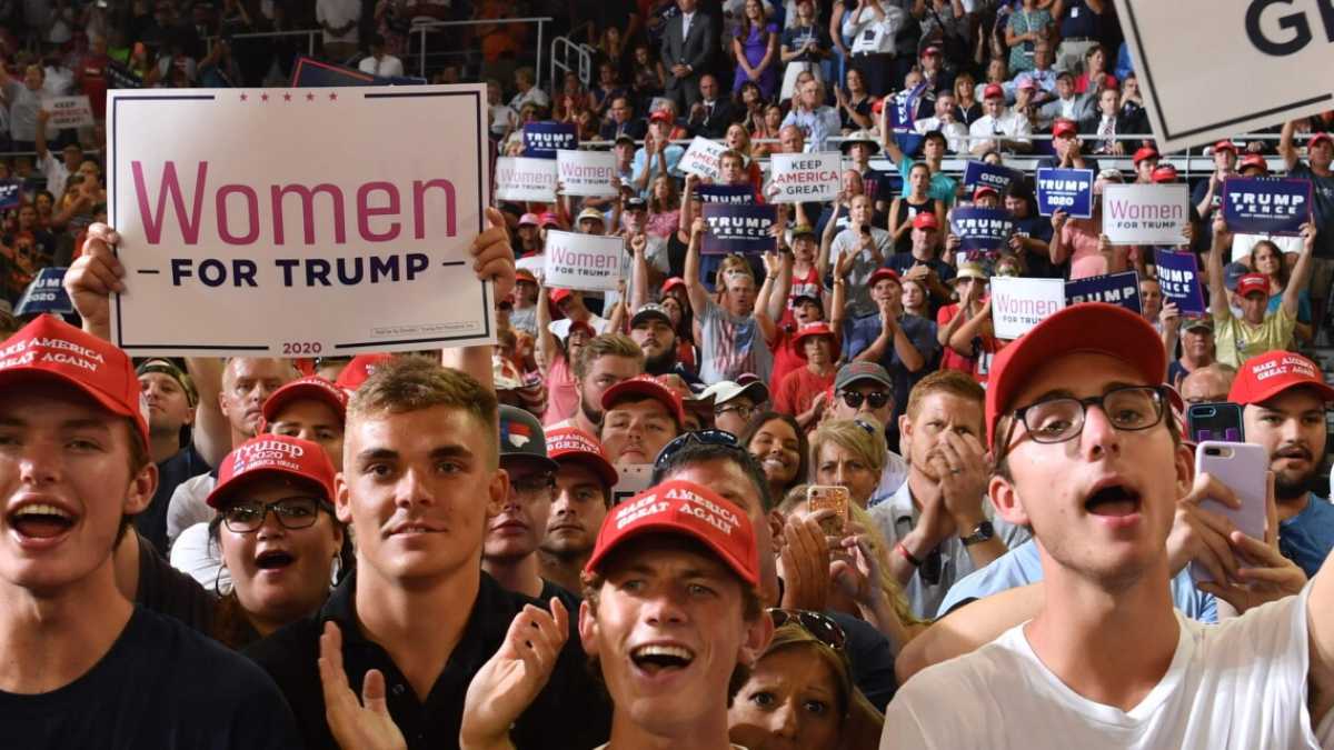 Immagine di Com’è che ci siamo ritrovati a parlare di purezza americana? Tre ragioni, e un baratro