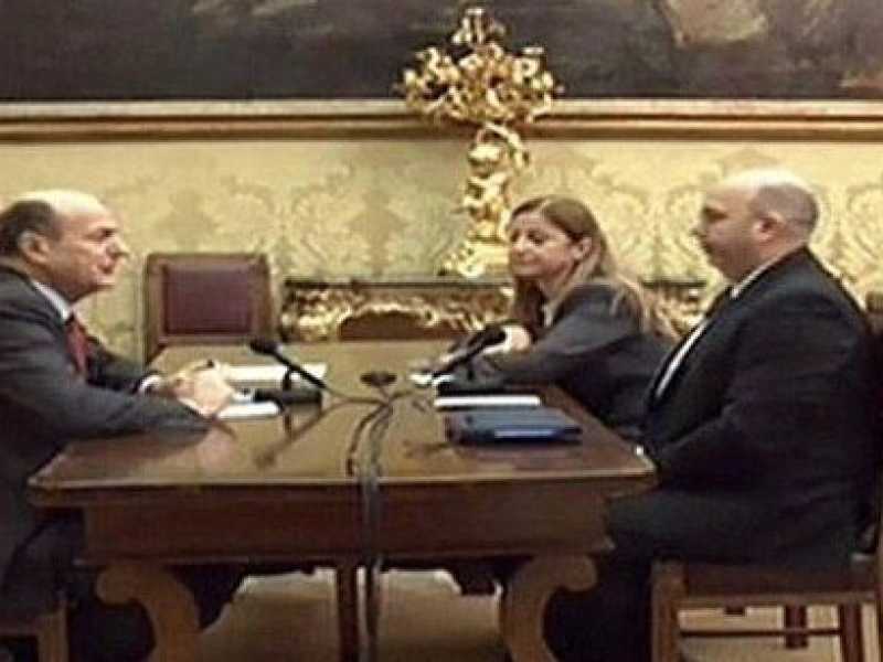 Bersani dialoga con i Cinque Stelle per provare a formare un nuovo governo. Era il 2013 (YouTube)