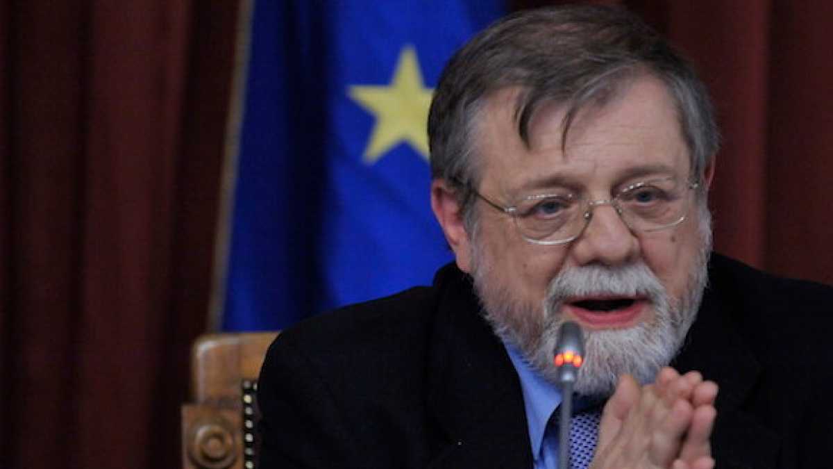 Immagine di Cacciar via i barbari, con il sacrificio del Pd