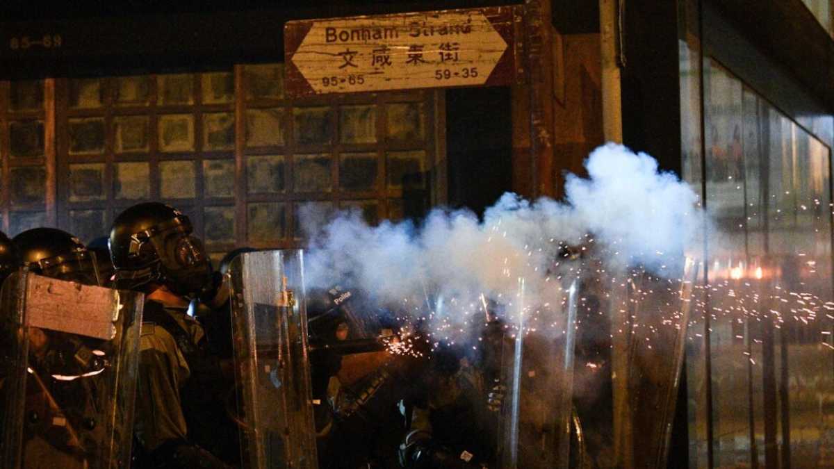 Immagine di A Hong Kong dopo Pechino il nuovo nemico è la polizia che picchia duro