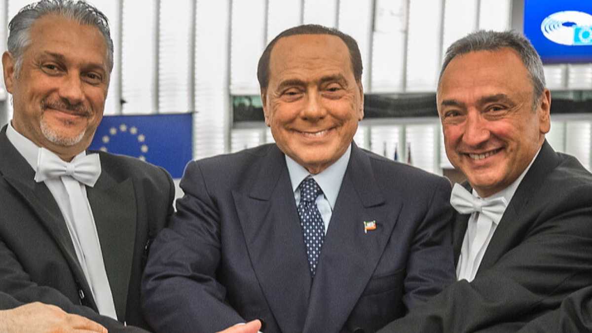 Immagine di L’Altra Italia di Berlusconi esiste solo lontano da Salvini