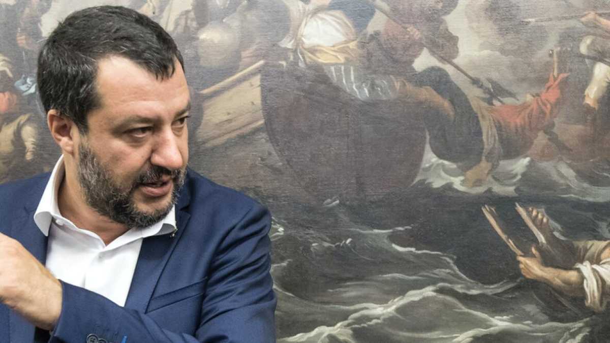 Immagine di Matteo Salvini minaccia le elezioni anticipate