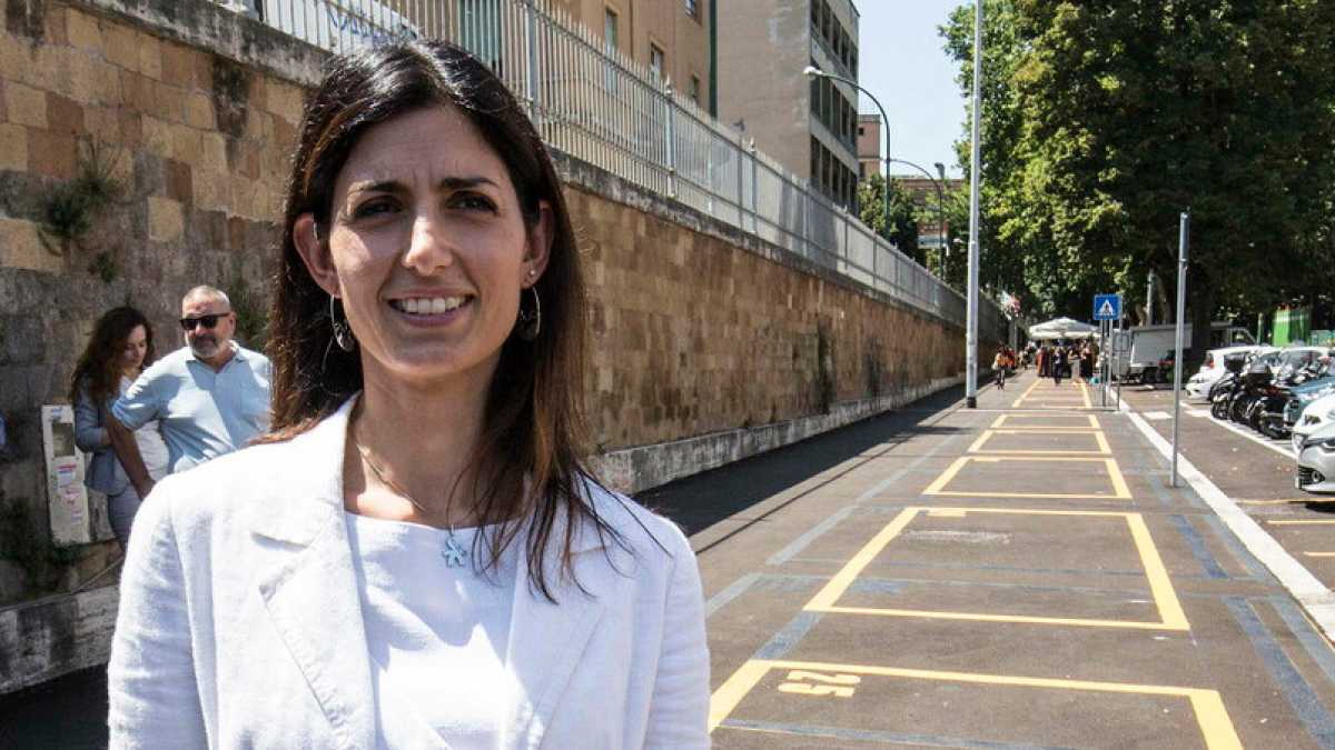 Immagine di La videomania di Virginia Raggi