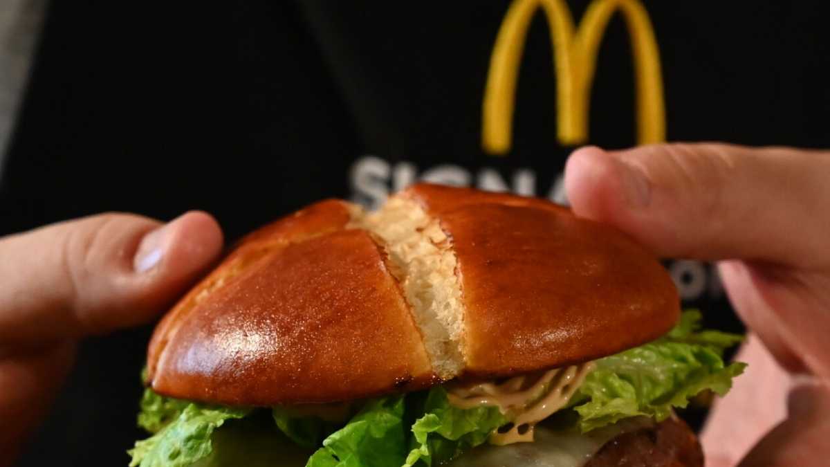 Immagine di McDonald’s sarebbe stata l’unica cosa decorosa intorno a Caracalla