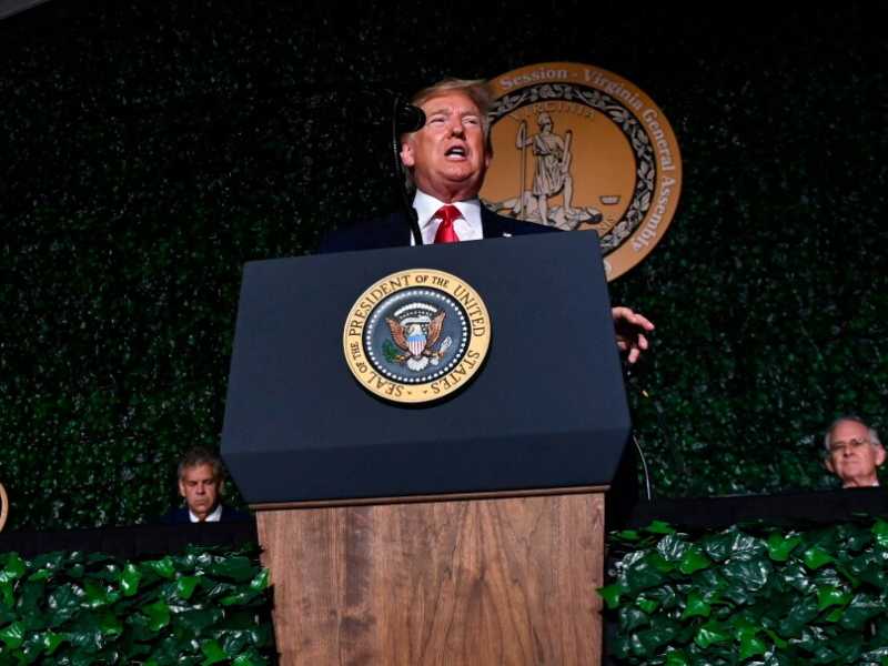 Il presidente americano Donald Trump in Virginia (Foto LaPresse)