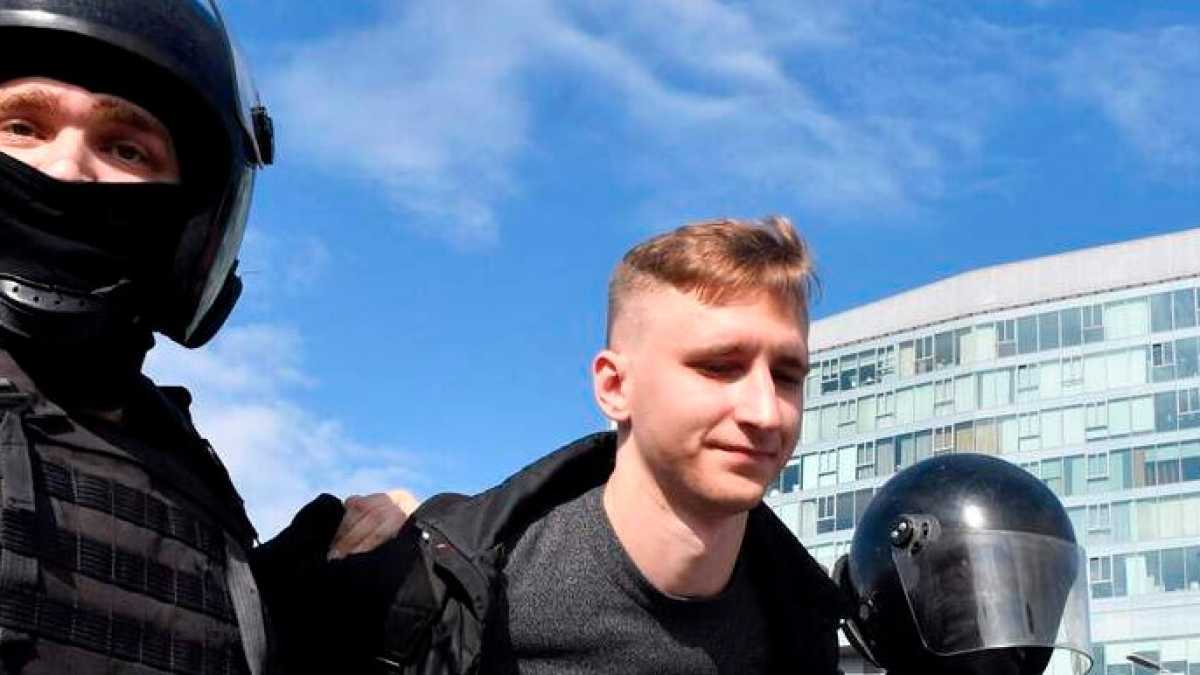 Immagine di Quanto imbarazzo crea difendere i manifestanti di Mosca e le elezioni libere