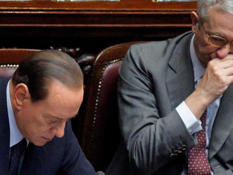 Silvio Berlusconi e Giulio Tremonti alla Camera per la legge di Stabilit&agrave; nel 2011 (LaPresse) 