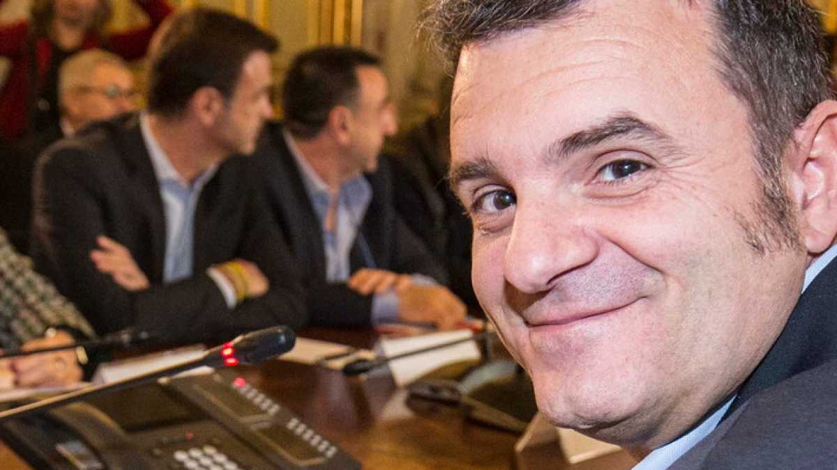 Immagine di Commissario bluff