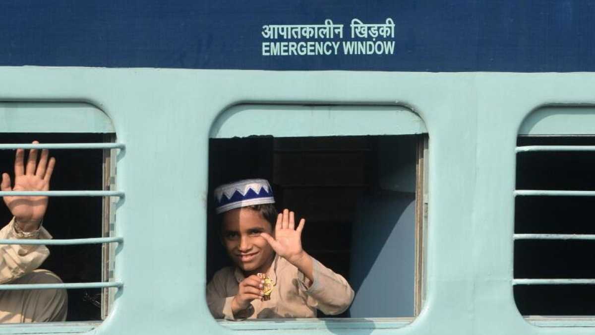 Immagine di Il Pakistan blocca le comunicazioni ferroviarie con l’India