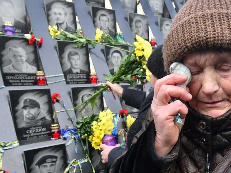 Ucraina, l'anniversario dei 5 anni dall'Euromaidan (Foto LaPresse)