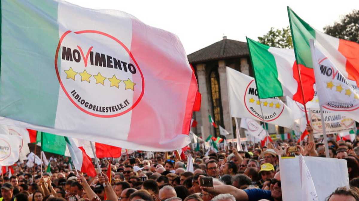 Immagine di Onorevoli grillini la parola d’ordine è tirare a campare fino al 2028