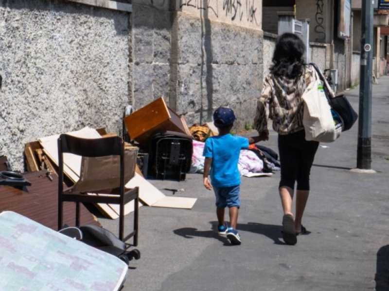 Zona Lorenteggio a Milano (foto LaPresse)