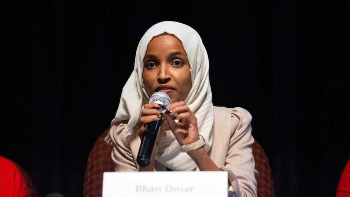 Immagine di Può Ilhan Omar superare i pregiudizi? Hirsi Ali, somala come lei, ha qualcosa da dirle