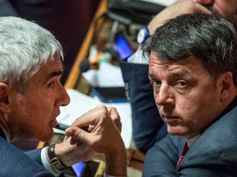 Pier Ferdinando Casini con Matteo Renzi (foto LaPresse)