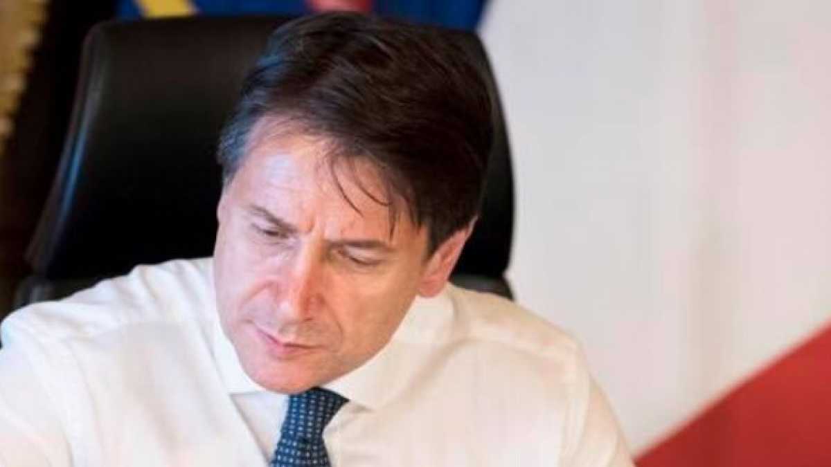 Immagine di Conte si ricandida premier. Ma con una maggioranza M5s-Pd