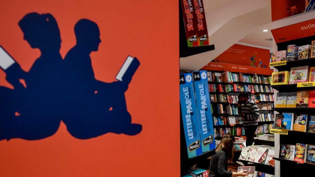 Immagine di In Italia si canta e si balla, ma ci si guarda bene dal leggere un libro