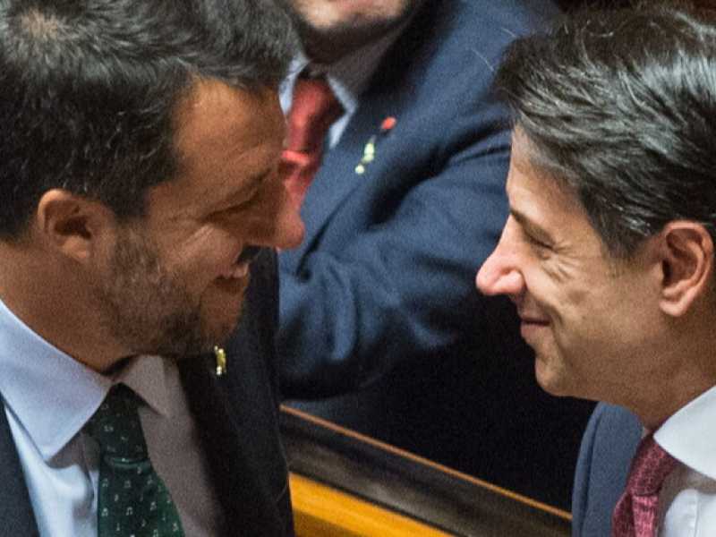 Irresponsabile ed eversivo. Conte sfiducia Salvini
