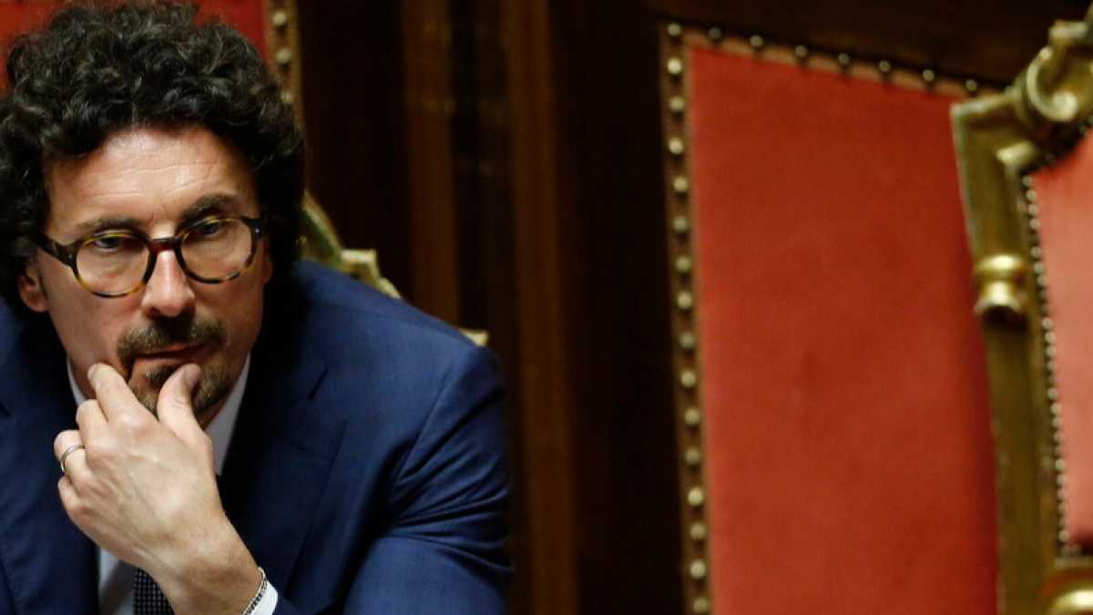 Immagine di Di che lacrime Gronda