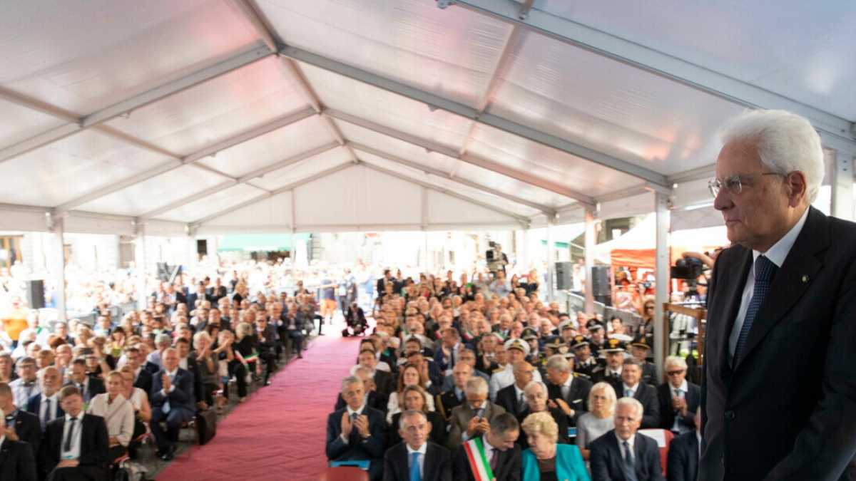Immagine di Il nuovo giro di consultazioni e i 100 migranti salvati nel Mediterraneo