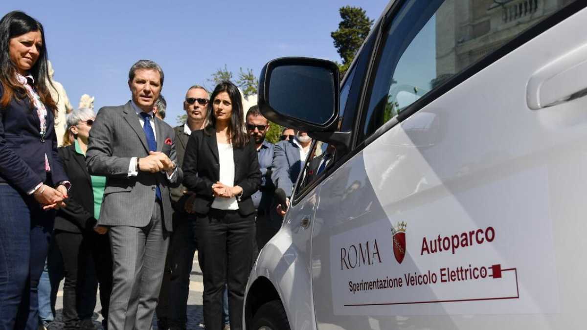 Immagine di Ma che schianto le auto elettriche dei grillini