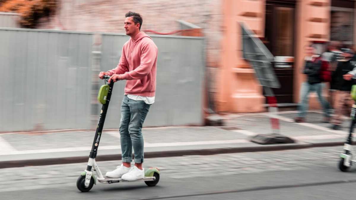 Immagine di La lenta micromobilità elettrica di Toninelli