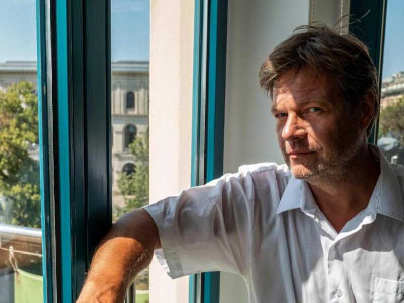 Robert Habeck, leader dei Verdi tedeschi (foto LaPresse)
