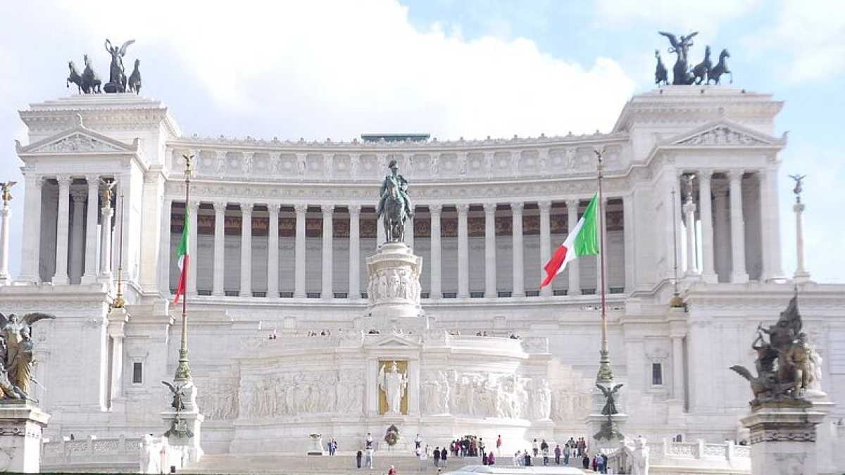 Immagine di Sarebbe bello tornare e riscoprire Roma pulita