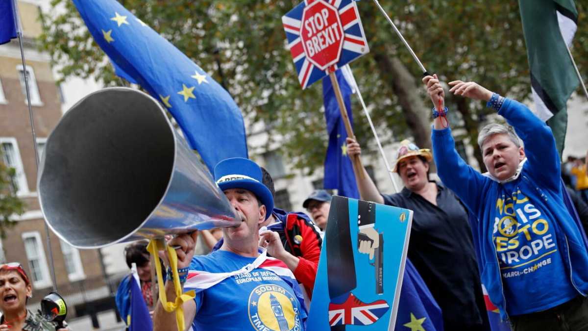 Immagine di I tre giorni pazzi dei Comuni inglesi tra no deal e aria di elezioni