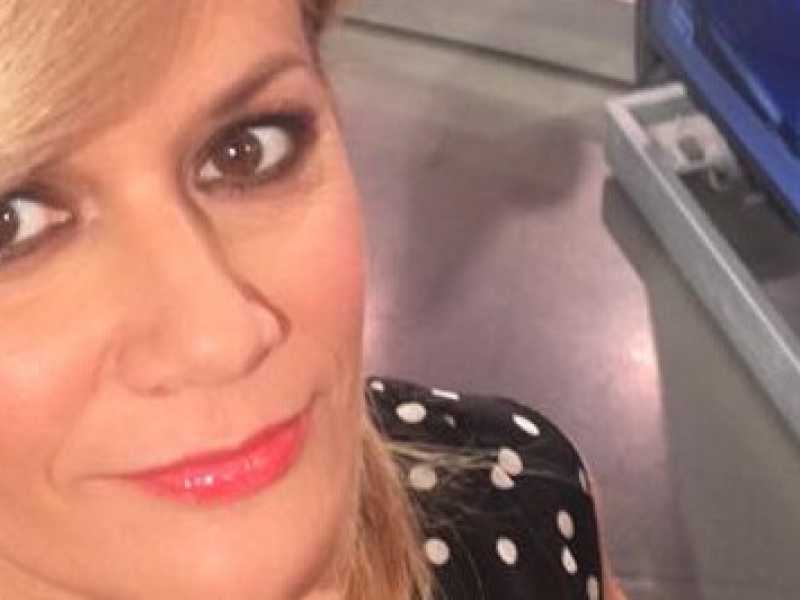 Selfie per Simona Arrigoni, leghista e conduttrice di 7 Gold catapultata improvvisamente a “La vita in diretta” (foto Facebook)