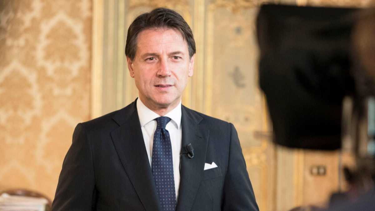 Immagine di La nuova squadra di Giuseppe Conte e il ritorno di Renato Zero