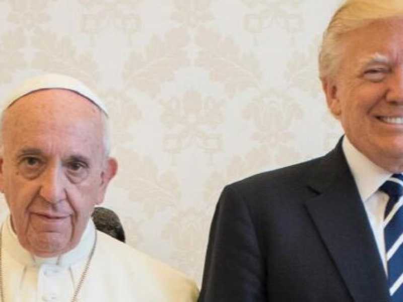 Papa Francesco e Donald Trump (foto LaPresse)