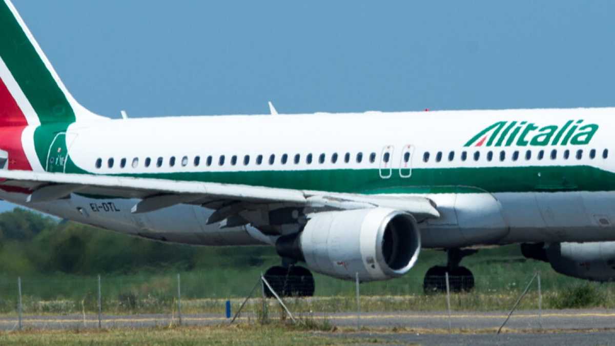 Immagine di Verso il sesto rinvio delle offerte vincolanti per il salvataggio di Alitalia