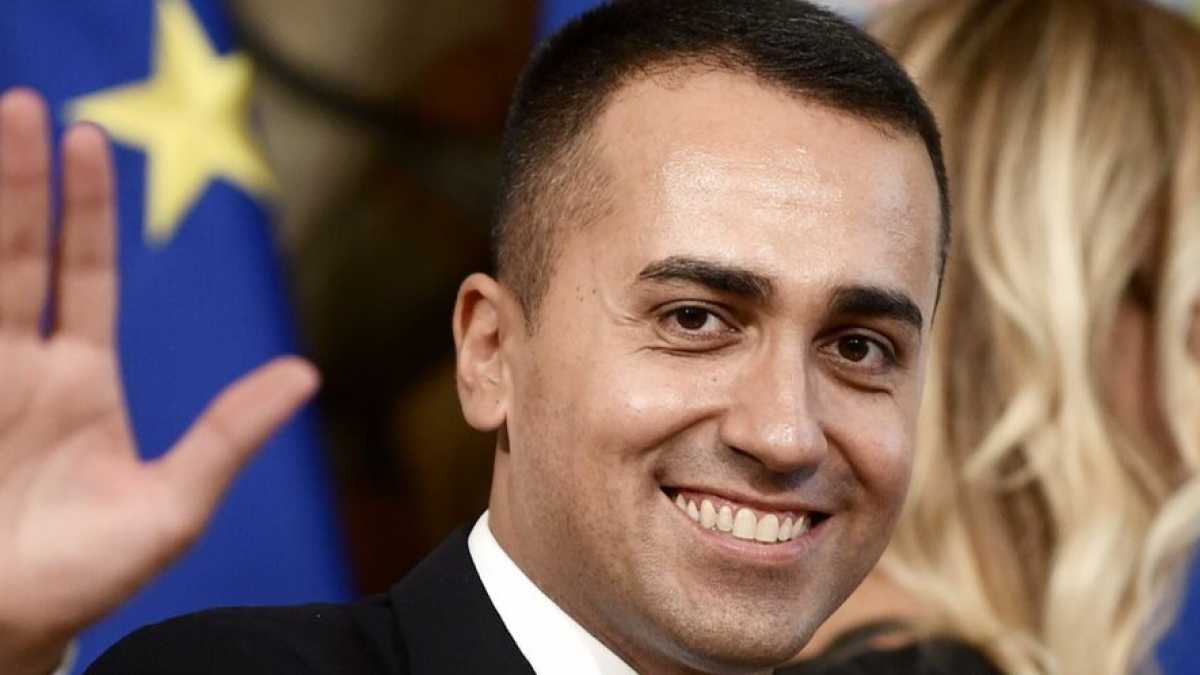 Immagine di Di Maio ministro come il cavallo di Caligola. Saranno tre anni bellissimi
