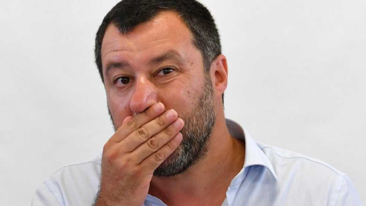 Immagine di Appena nato il governo giallorosso bullizza Salvini sull'immigrazione