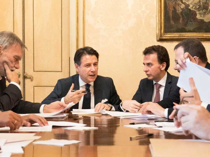 Riunione tra Giuseppe Conte e i capigruppo di PD, M5s e LeU a Palazzo Chigi (foto LaPresse)